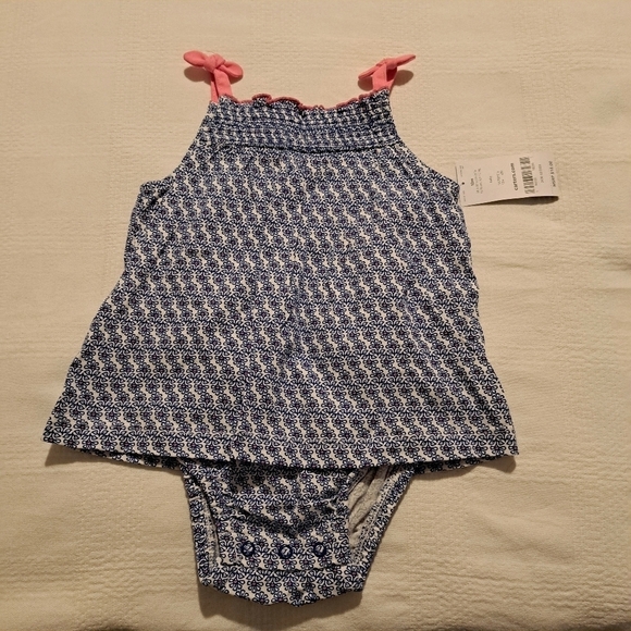 Carters girls 12 months romper blue & white - Picture 1 of 6